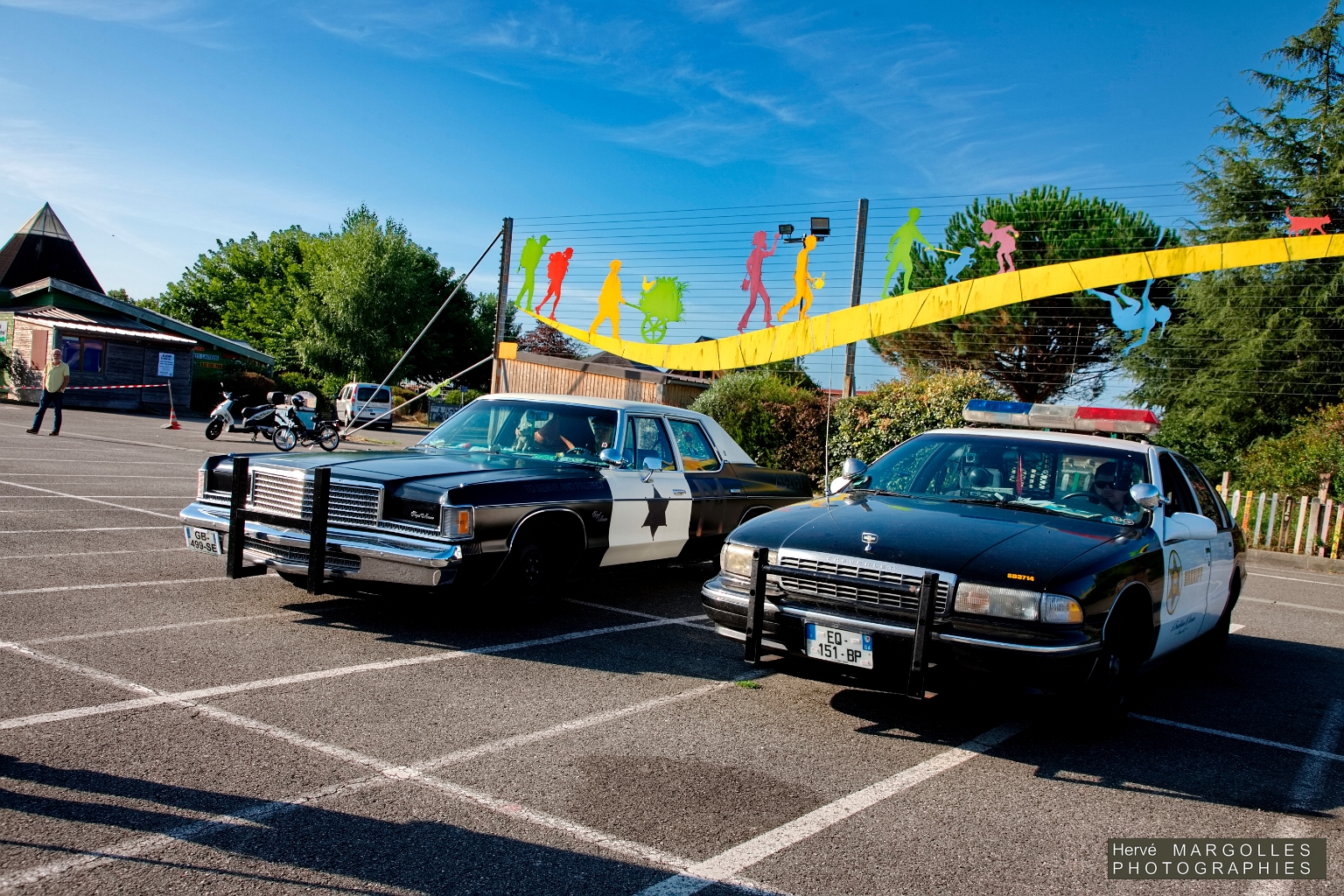 Police USA-01.jpg